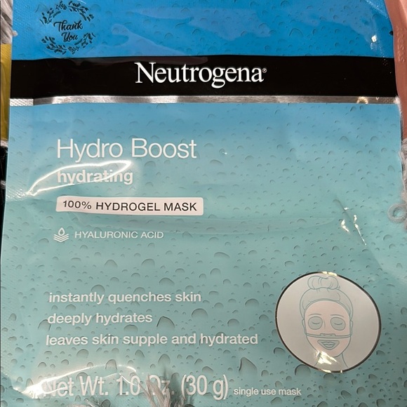 Ipsy Bag & Beauty Bundle Neutrogena Hydro Boost Mask HASK Shea Deep Cond. Mask + - Picture 3 of 10